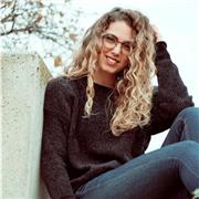 He dado clases de repaso a niños de la ESO de todas las materias y ahora estoy estudiando ingeniería biomédica